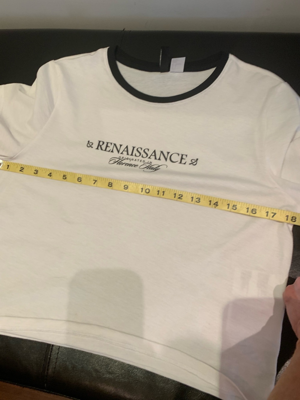 🩷H&M🩷NWT SHORT SLEEVE TEE. EXCELLENT CONDITION! - Picture 7 of 8